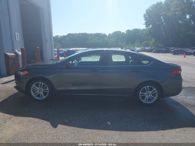 3FA6P0UUXJR281962 Ford Fusion Hybrid S