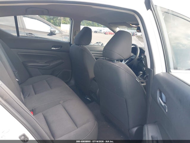 45635593 :رقم المزاد ، 1N4BL4BV5NN399469 vin ، 2022 Nissan Altima S Fwd مزاد بيع