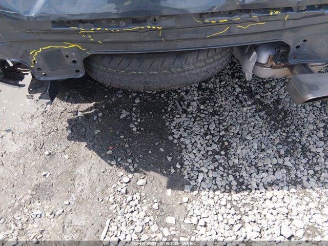 5NMS33AD8LH212734 Hyundai Santa Fe Sel