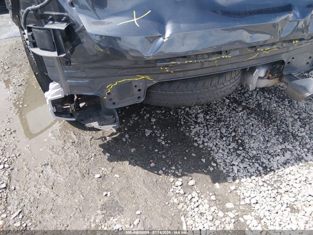 5NMS33AD8LH212734 Hyundai Santa Fe Sel