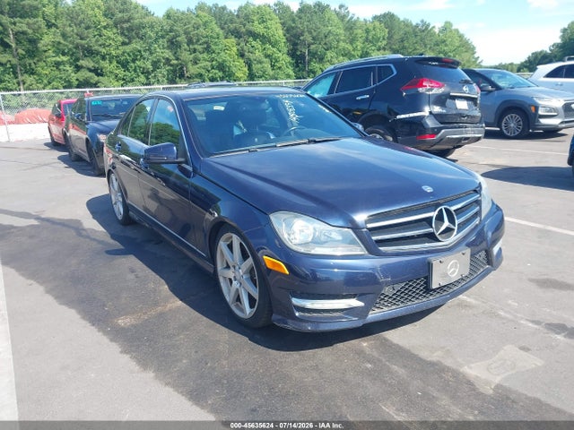 Aukcja sprzedaży 2014 Mercedes-benz C 300 Sport 4matic, vin: WDDGF8AB4EA967651, numer aukcji: 45635624