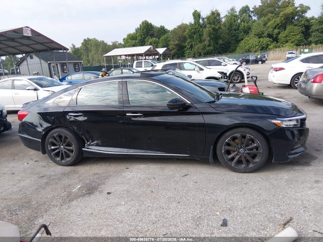 2018 Honda Accord Touring მანქანა იყიდება აუქციონზე, vin: 1HGCV1F99JA107023, აუქციონის ნომერი: 45635776