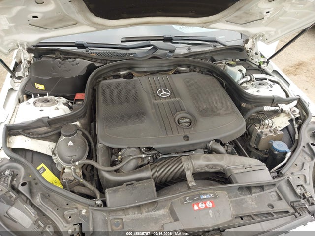 45635787 :رقم المزاد ، WDDHF9HB2FB102625 vin ، 2015 Mercedes-benz E 250 Bluetec 4matic مزاد بيع