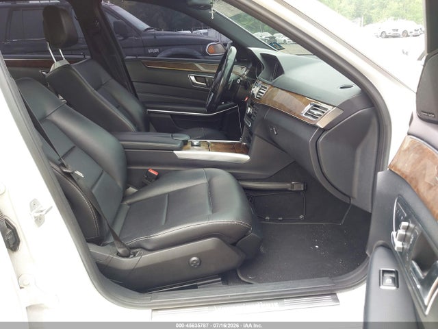 45635787 :رقم المزاد ، WDDHF9HB2FB102625 vin ، 2015 Mercedes-benz E 250 Bluetec 4matic مزاد بيع
