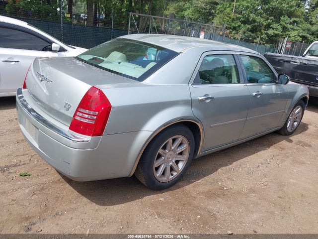 2005 Chrysler 300c მანქანა იყიდება აუქციონზე, vin: 2C3JA63H35H663804, აუქციონის ნომერი: 45635794