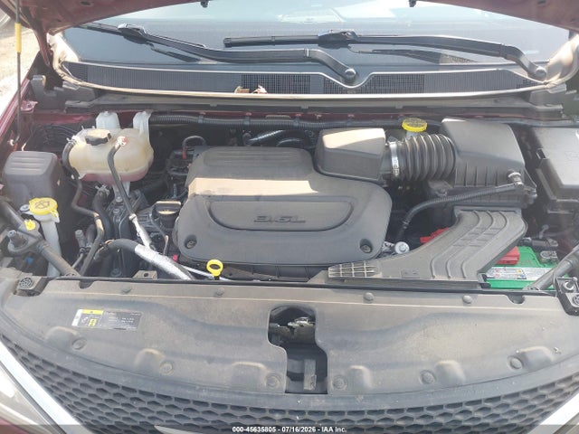 Продаж на аукціоні авто 2019 Chrysler Pacifica Touring L Plus, vin: 2C4RC1EGXKR589920, номер лоту: 45635805