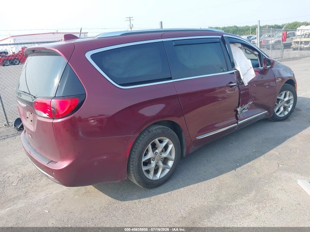 Продаж на аукціоні авто 2019 Chrysler Pacifica Touring L Plus, vin: 2C4RC1EGXKR589920, номер лоту: 45635805