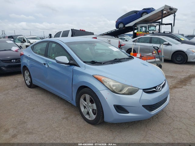 Продажа на аукционе авто 2013 Hyundai Elantra Gls, vin: KMHDH4AE9DU725327, номер лота: 45635869