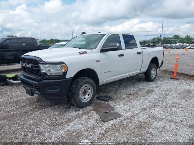 3C6UR5CJ2LG236844 RAM 2500 Tradesman 4x4 6&#039;4 Box