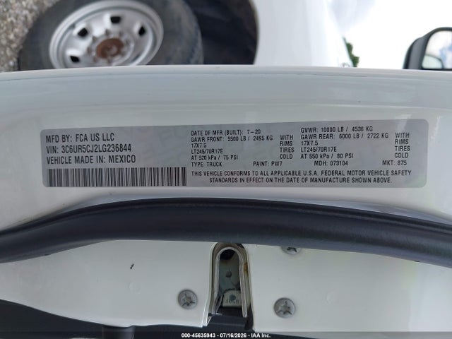 3C6UR5CJ2LG236844 RAM 2500 Tradesman 4x4 6&#039;4 Box