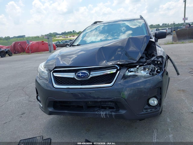 45636006 :رقم المزاد ، JF2GPAAC5H9214841 vin ، 2017 Subaru Crosstrek 2.0i مزاد بيع