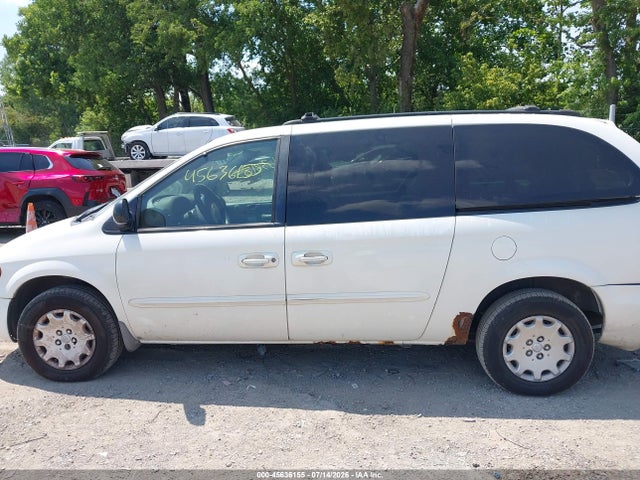 45636155 :رقم المزاد ، 2C4GP24303R243277 vin ، 2003 Chrysler Town & Country مزاد بيع