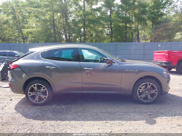 Продажа на аукционе авто 2017 Maserati Levante, vin: ZN661XUL8HX231234, номер лота: 45636183