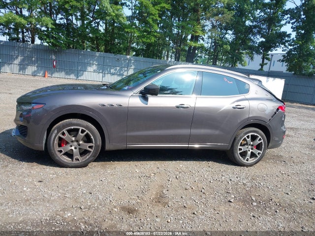 Продажа на аукционе авто 2017 Maserati Levante, vin: ZN661XUL8HX231234, номер лота: 45636183
