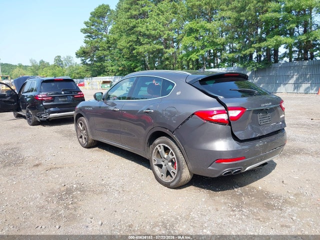 Продажа на аукционе авто 2017 Maserati Levante, vin: ZN661XUL8HX231234, номер лота: 45636183