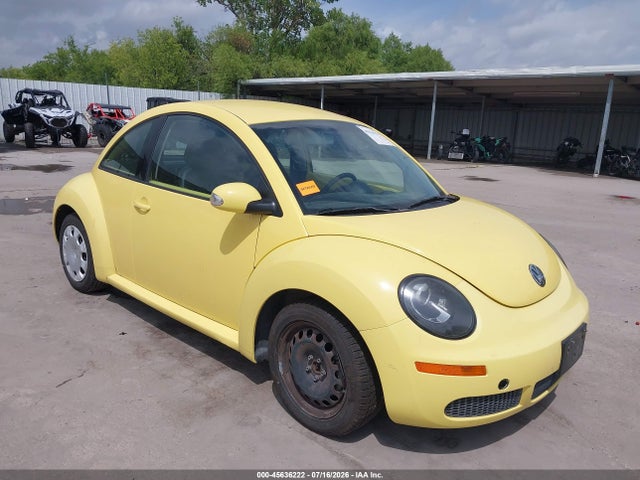 Продаж на аукціоні авто 2010 Volkswagen New Beetle 2.5l Final Edition, vin: 3VWPW3AG8AM018266, номер лоту: 45636222