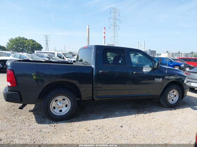 Продажа на аукционе авто 2019 Ram 1500 Classic Tradesman  4x4 5'7 Box, vin: 3C6RR7KG9KG686786, номер лота: 45636228