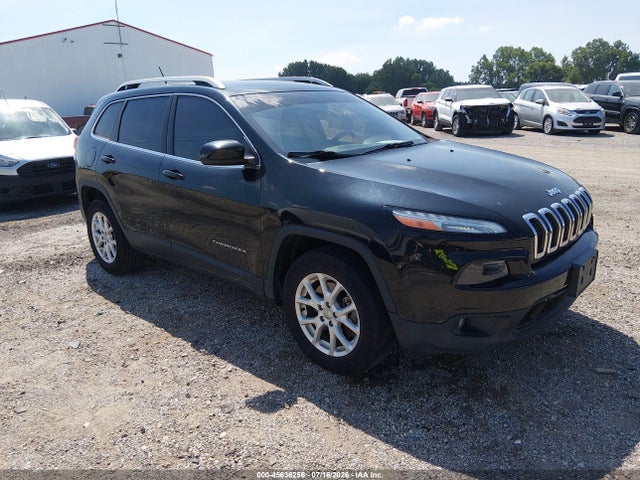 Продаж на аукціоні авто 2018 Jeep Cherokee Latitude 4x4, vin: 1C4PJMCB4JD561151, номер лоту: 45636256
