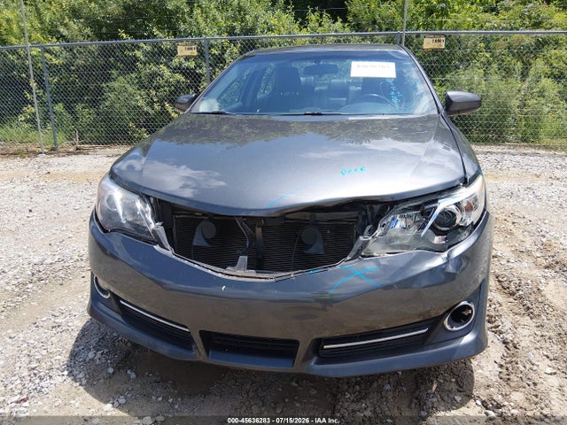 45636283 :رقم المزاد ، 4T1BF1FK4EU388576 vin ، 2014 Toyota Camry Se مزاد بيع