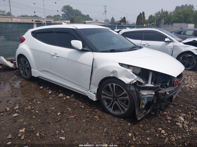 Продаж на аукціоні авто 2016 Hyundai Veloster Turbo R-spec, vin: KMHTC6AE5GU279557, номер лоту: 45636337