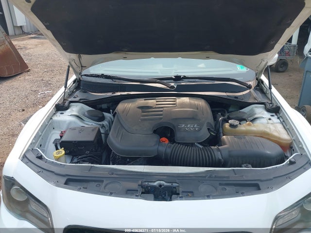 2019 Chrysler 300 მანქანა იყიდება აუქციონზე, vin: 2C3CCABGXKH516129, აუქციონის ნომერი: 45636371