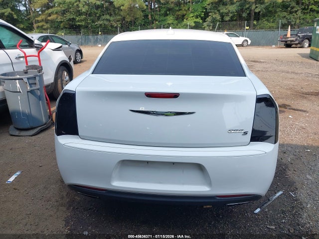 2019 Chrysler 300 მანქანა იყიდება აუქციონზე, vin: 2C3CCABGXKH516129, აუქციონის ნომერი: 45636371