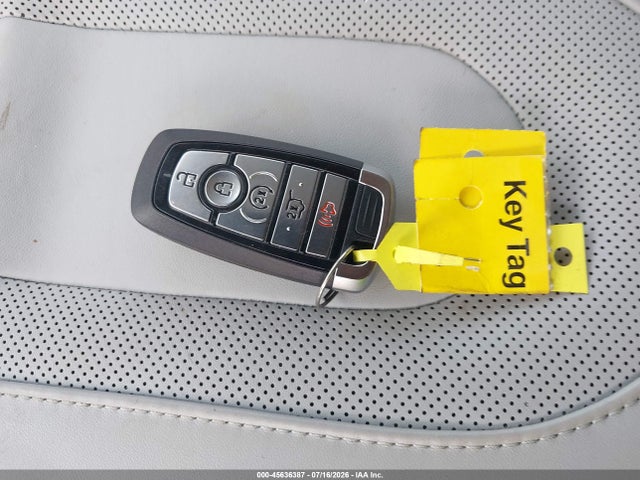 1FMJU1MG1SEA51594 Ford Expedition Platinum