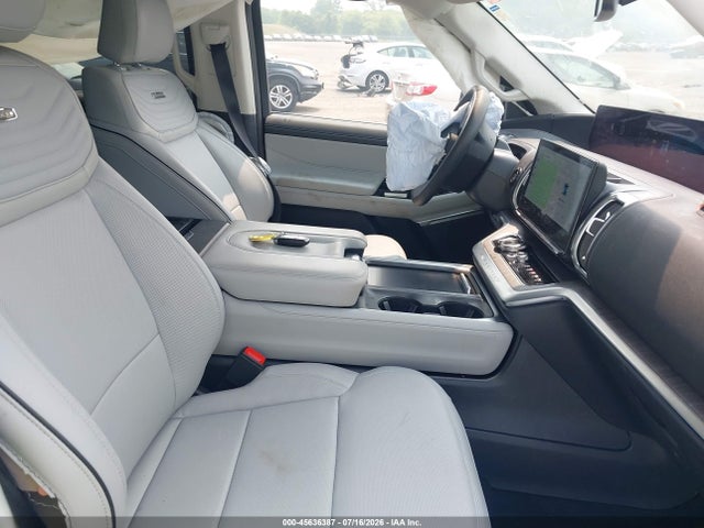 1FMJU1MG1SEA51594 Ford Expedition Platinum