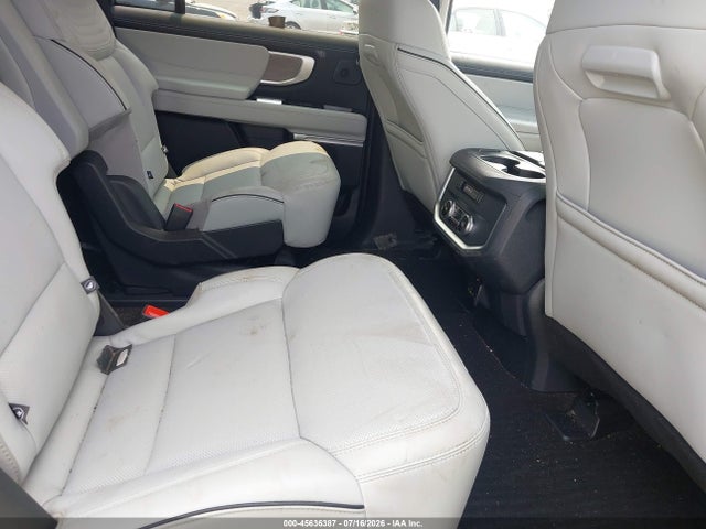 1FMJU1MG1SEA51594 Ford Expedition Platinum