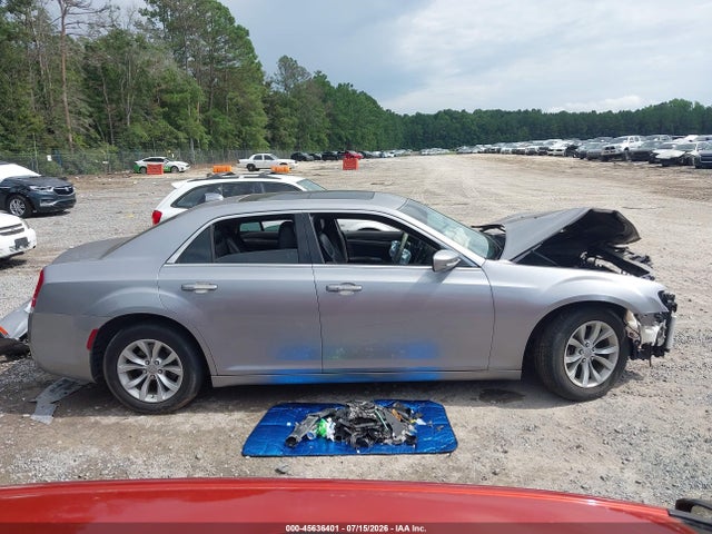 Aukcja sprzedaży 2015 Chrysler 300 Limited, vin: 2C3CCAAG9FH807003, numer aukcji: 45636401