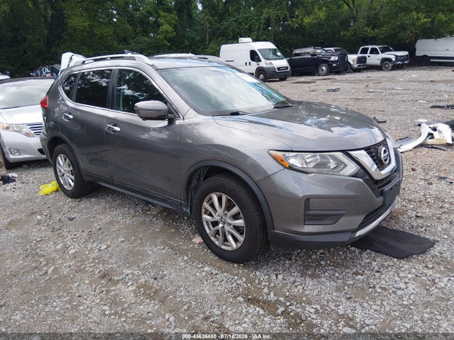 45636480 :رقم المزاد ، 5N1AT2MV6HC794263 vin ، 2017 Nissan Rogue Sv مزاد بيع