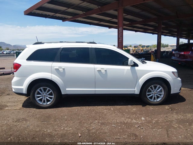 3C4PDCBG5JT475923 Dodge Journey Sxt