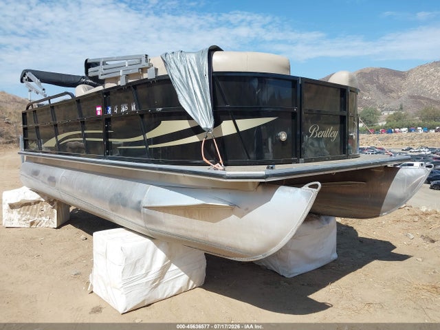 45636577 :رقم المزاد ، 00000BAG01346H819 vin ، 2019 Bentley Pontoon مزاد بيع