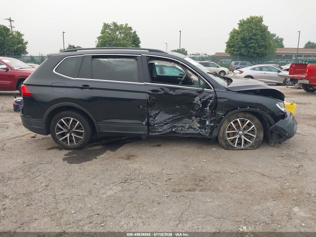 Aukcja sprzedaży 2019 Volkswagen Tiguan 2.0t Se/2.0t Sel/2.0t Sel R-line/2.0t Sel R-line Black, vin: 3VV2B7AX1KM119975, numer aukcji: 45636588