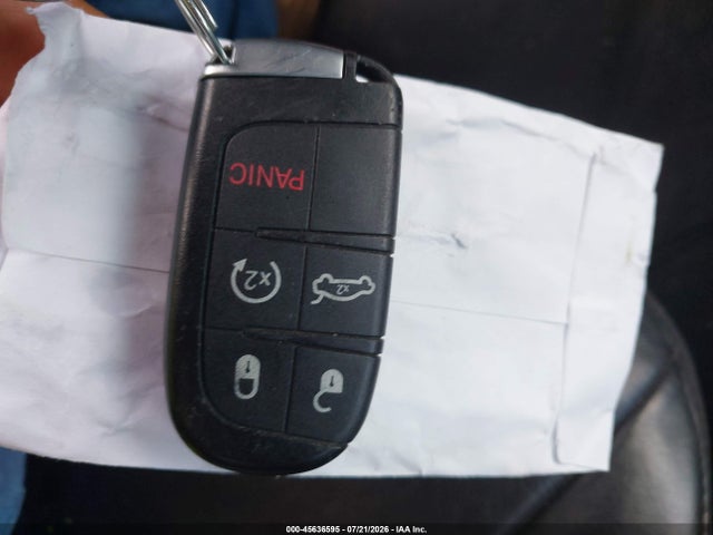 Продаж на аукціоні авто 2015 Chrysler 300 Limited, vin: 2C3CCAAG3FH872171, номер лоту: 45636595