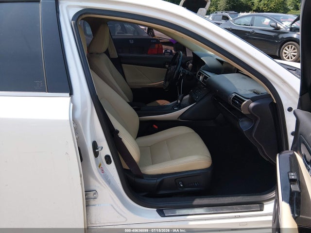 Продажа на аукционе авто 2016 Lexus Is 300, vin: JTHCM1D26G5010577, номер лота: 45636599