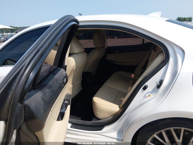 Продажа на аукционе авто 2016 Lexus Is 300, vin: JTHCM1D26G5010577, номер лота: 45636599