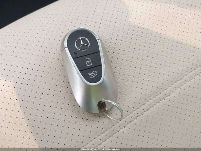 45636634 :رقم المزاد ، W1KAF4HB7RR221075 vin ، 2024 Mercedes-benz C 300 مزاد بيع