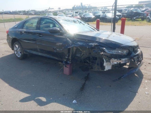 2018 1HGCV1F19JA030356 main image
