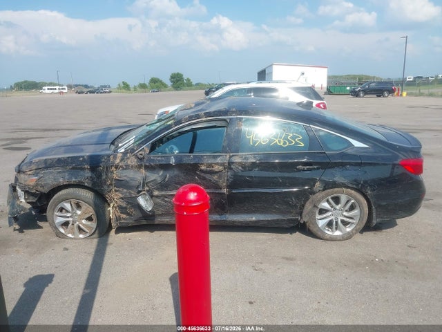 Honda ACCORD LX 2018 1HGCV1F19JA030356 Image 15