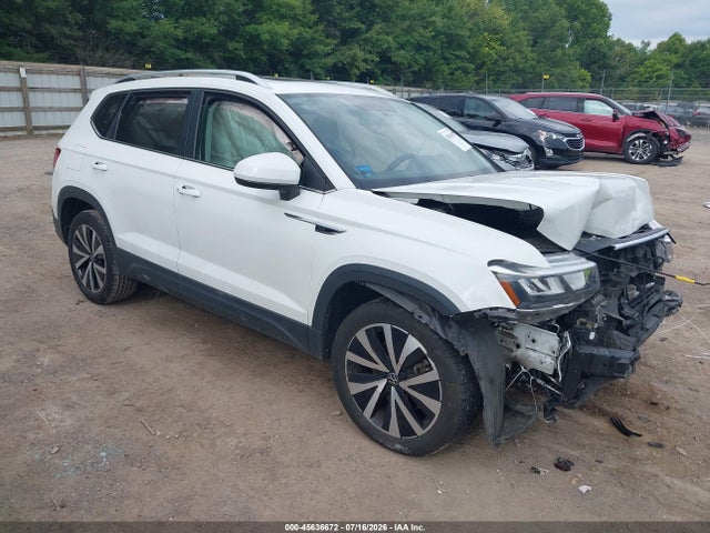 2022 Volkswagen Taos 1.5t Se მანქანა იყიდება აუქციონზე, vin: 3VVLX7B29NM035500, აუქციონის ნომერი: 45636672