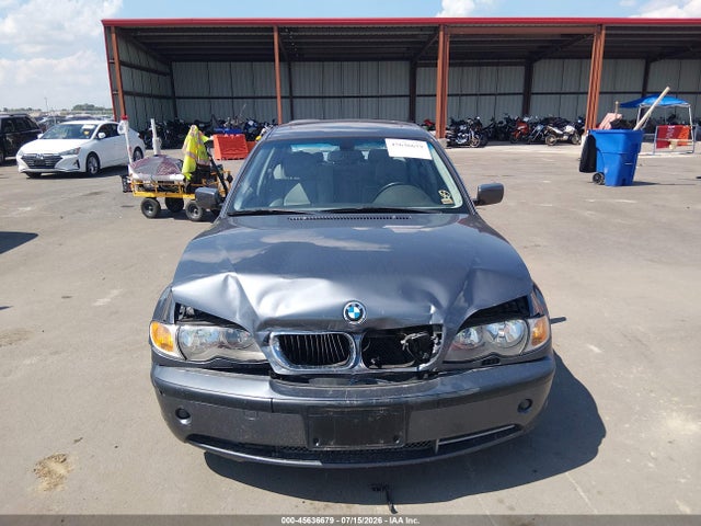 45636679 :رقم المزاد ، WBAEV53413KM28412 vin ، 2003 Bmw 3 Series 330i مزاد بيع