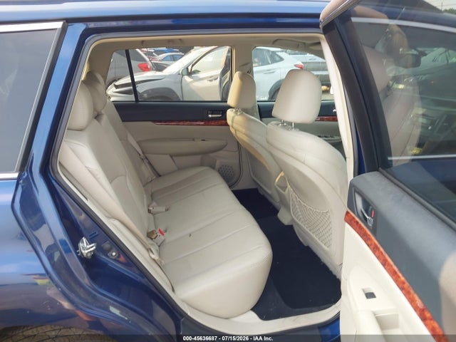 45636687 :رقم المزاد ، 4S4BRDKCXA2379877 vin ، 2010 Subaru Outback 3.6r Limited مزاد بيع