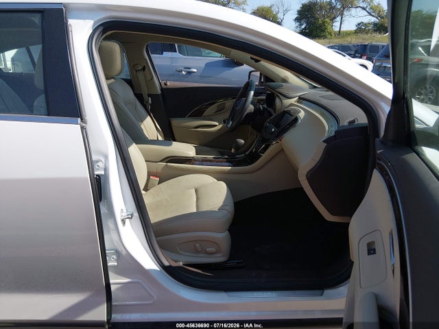 45636690 :رقم المزاد ، 1G4GF5G39GF263911 vin ، 2016 Buick Lacrosse Premium Ii مزاد بيع