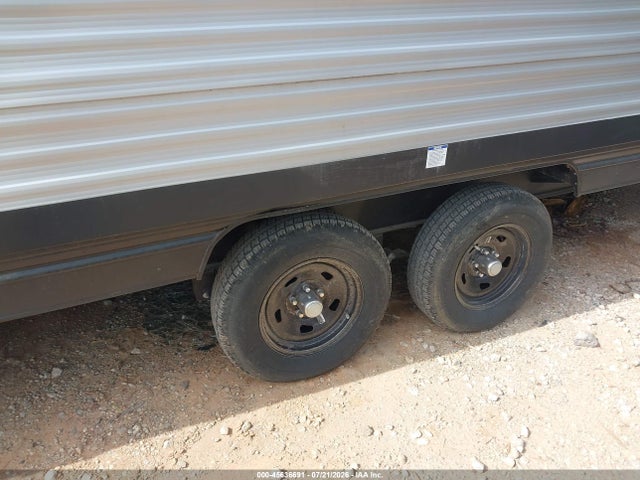 Cherokee Grey Wolf 2020 4X4TCKE22LX142205 Image 11
