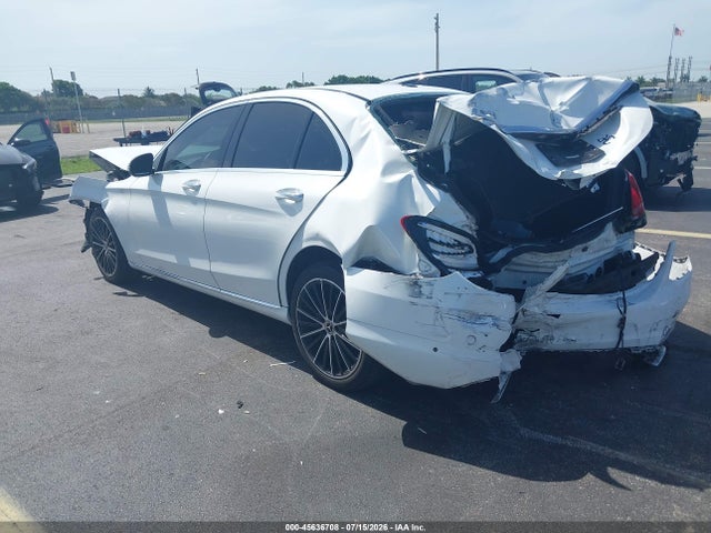 2021 Mercedes-benz C 300 Sedan მანქანა იყიდება აუქციონზე, vin: W1KWF8DB1MR652085, აუქციონის ნომერი: 45636708