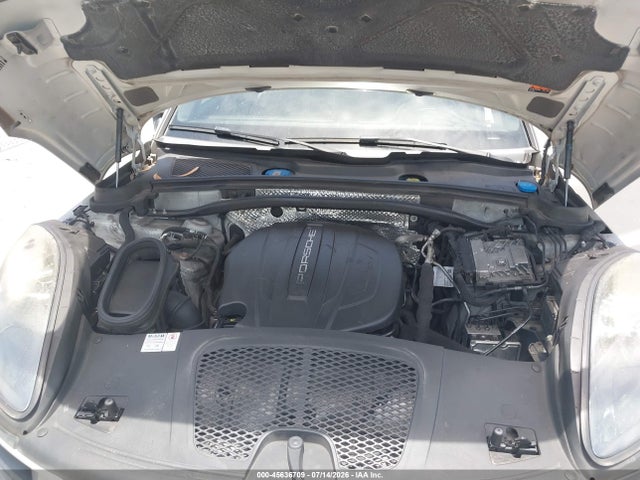 Auction sale of the 2019 Porsche Macan, vin: WP1AA2A59KLB01254, lot number: 45636709