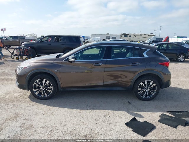 2018 Infiniti Qx30 Luxury მანქანა იყიდება აუქციონზე, vin: SJKCH5CR8JA056368, აუქციონის ნომერი: 45636752