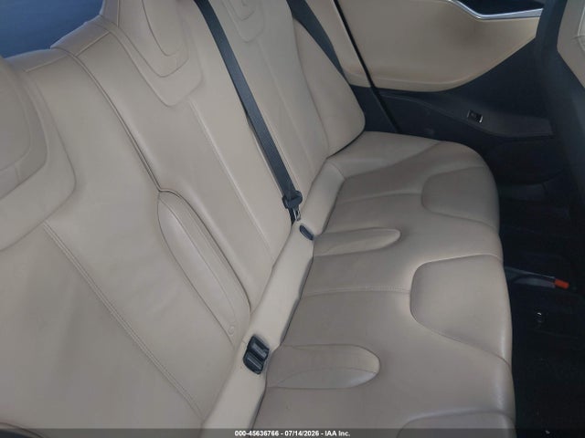 45636766 :رقم المزاد ، 5YJSA1H16EFP45613 vin ، 2014 Tesla Model S P85 مزاد بيع