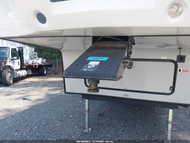 Keystone Camper 2018 4YDF25320J3103768 Image 7